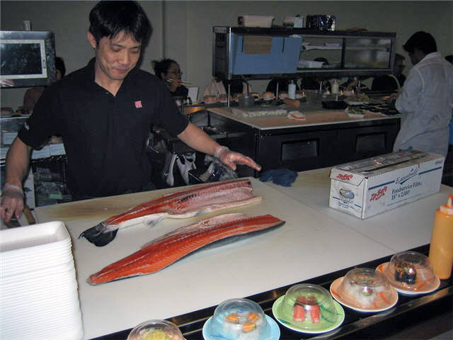 conveyor belt sushi. On the topic of kaiten sushi